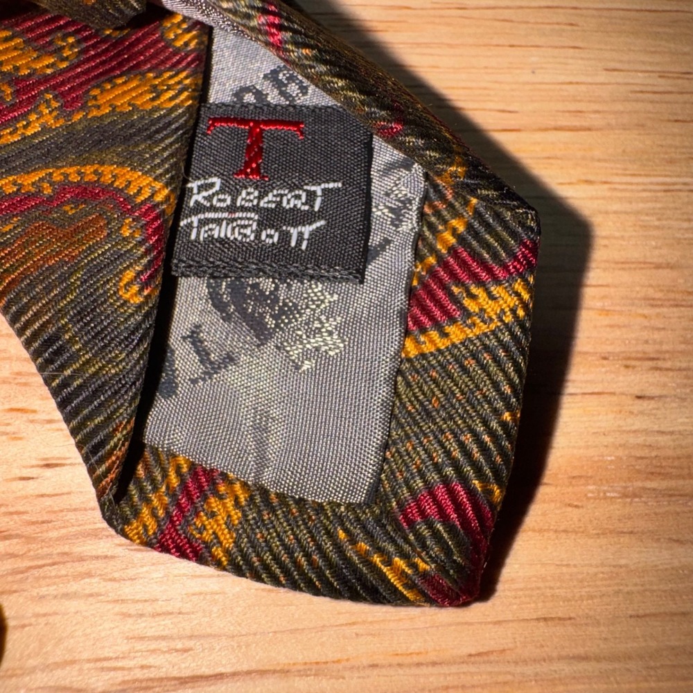 Robert Talbott Silk Tie Brown Red Gold Paisley Hand Sewn USA Ancient Madder - Picture 7 of 14